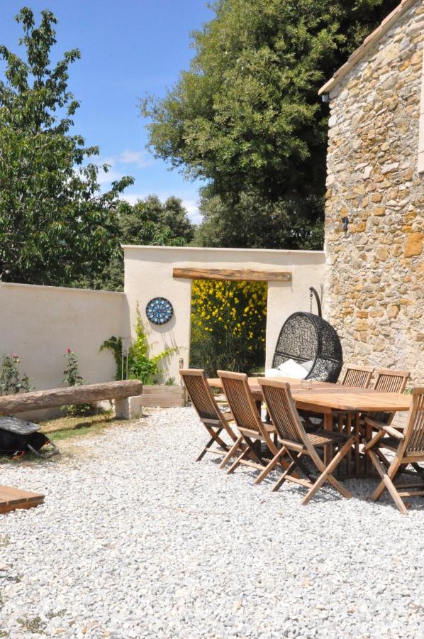 Un Petit Coin De Paradis Le Pegue Exteriör bild